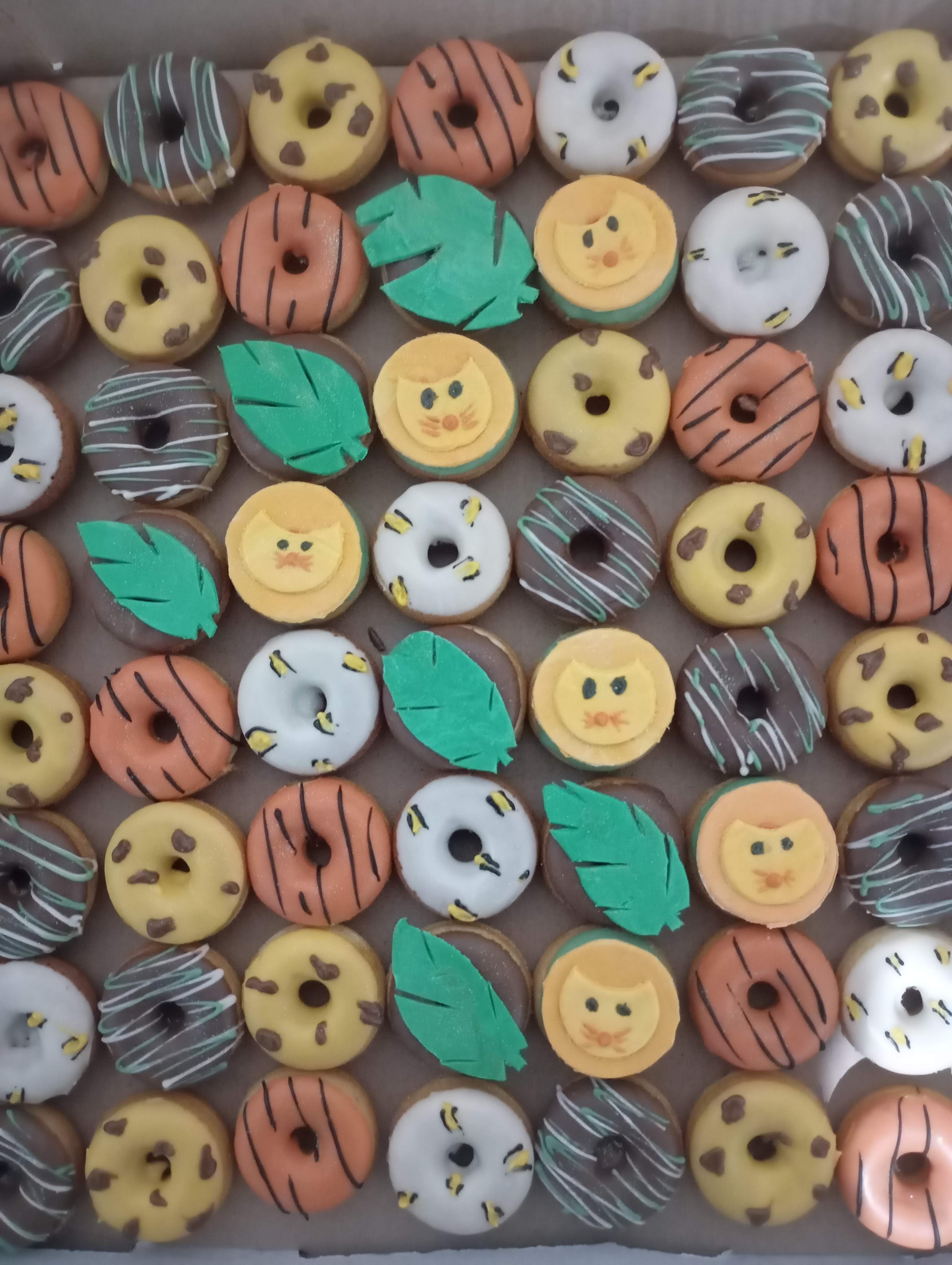 Mini donuts decorados