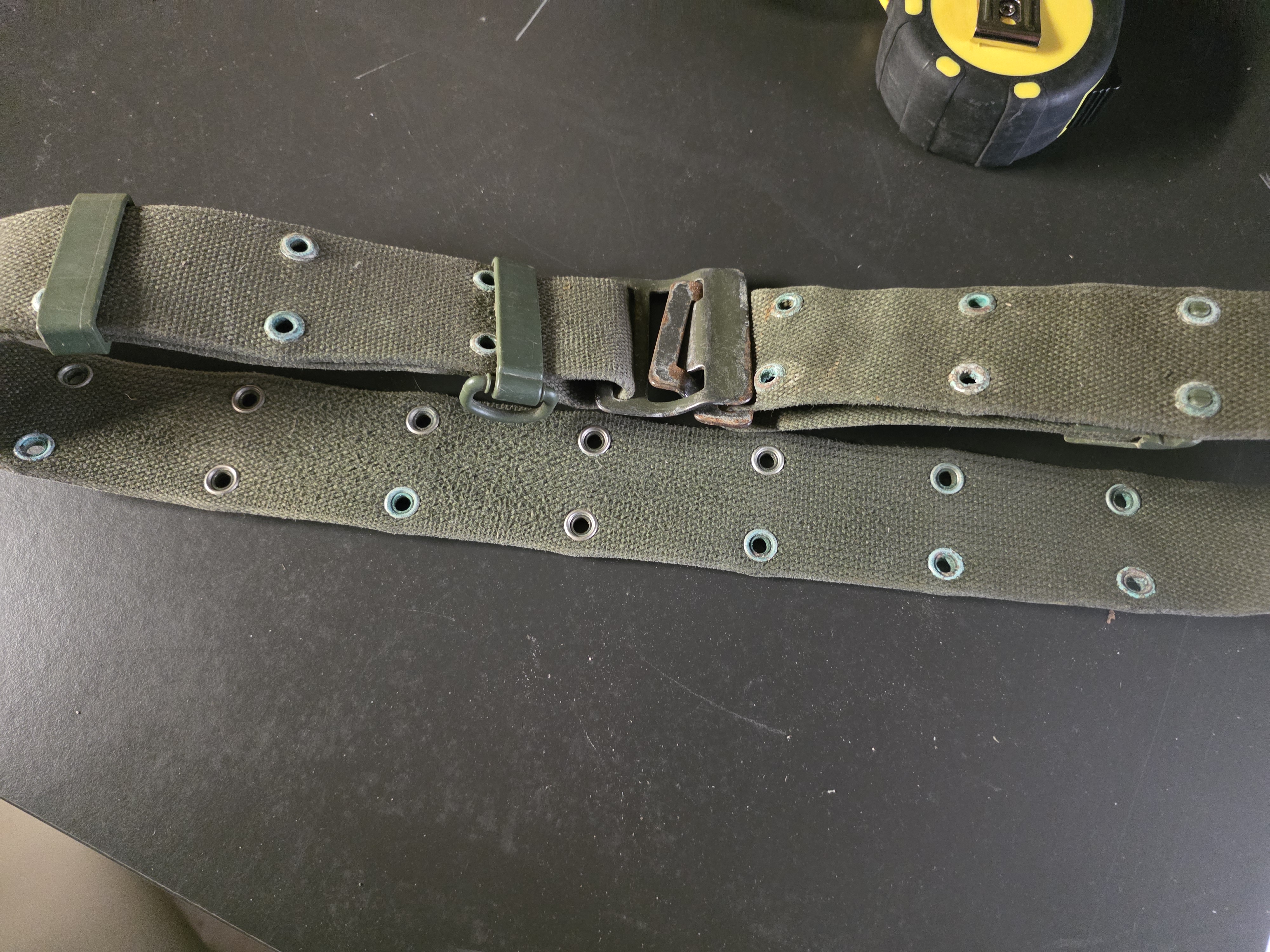 Ceinture militaire vintage