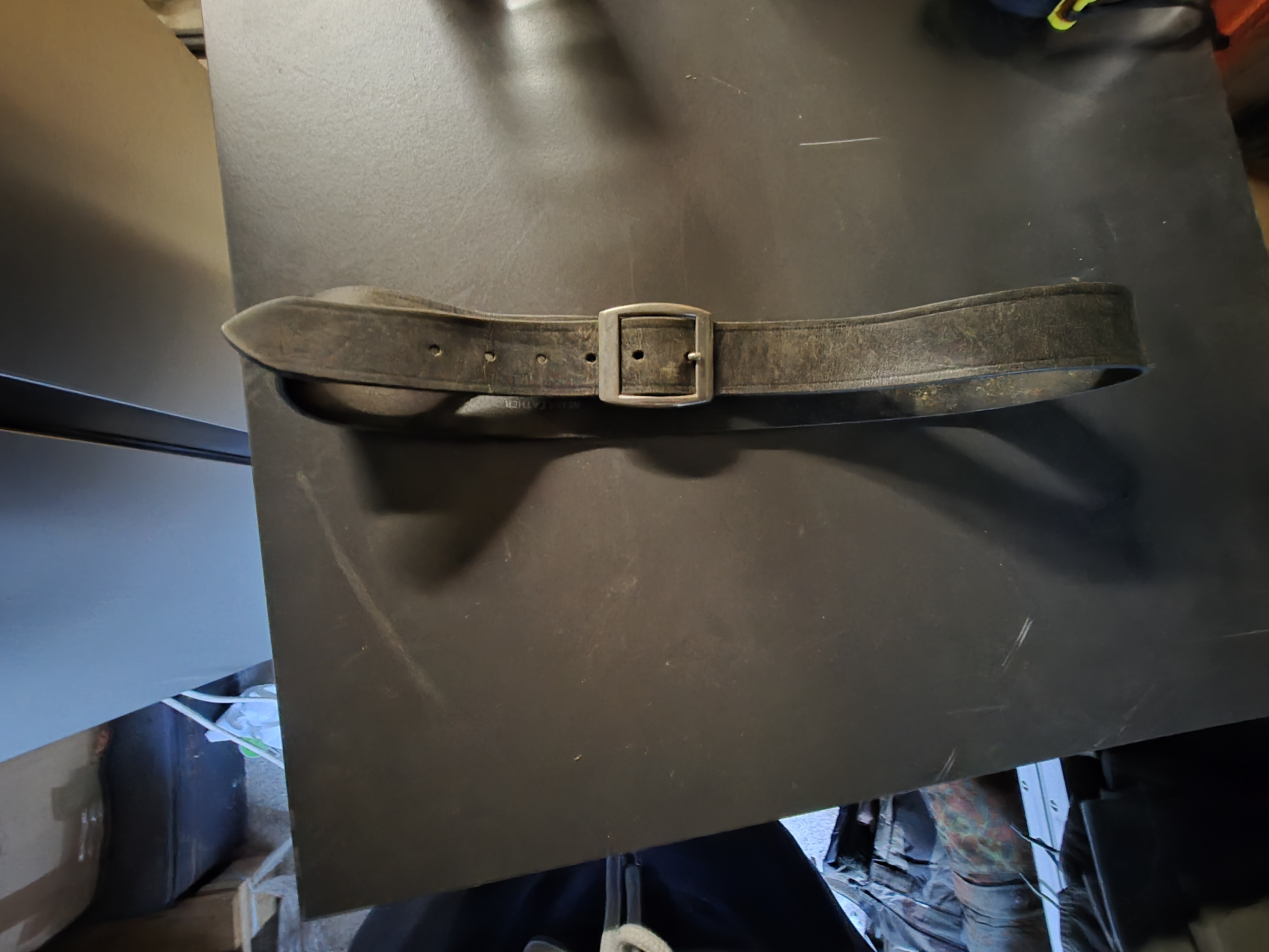 Ceinture en cuir noir