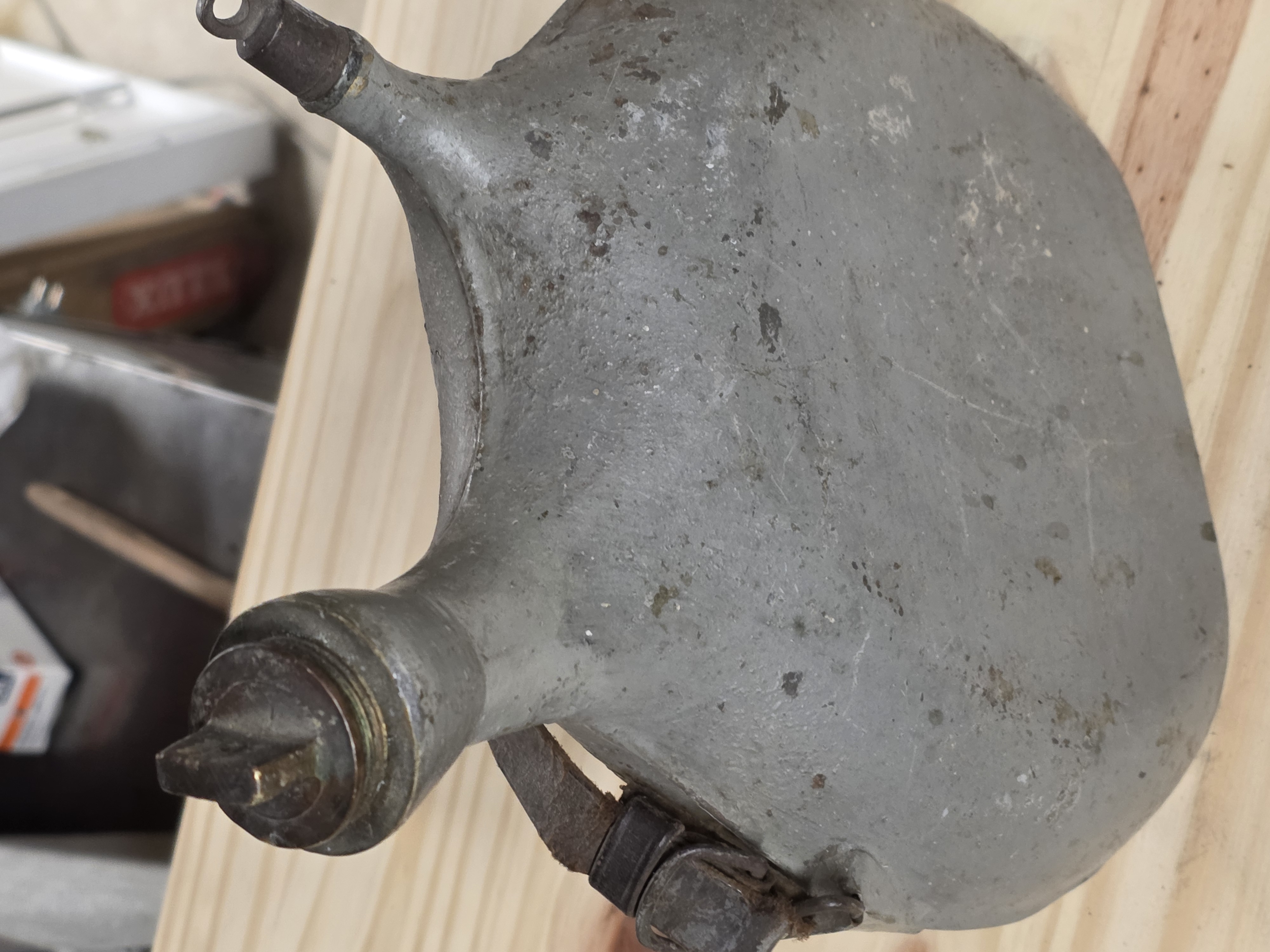 Gourde militaire ancienne