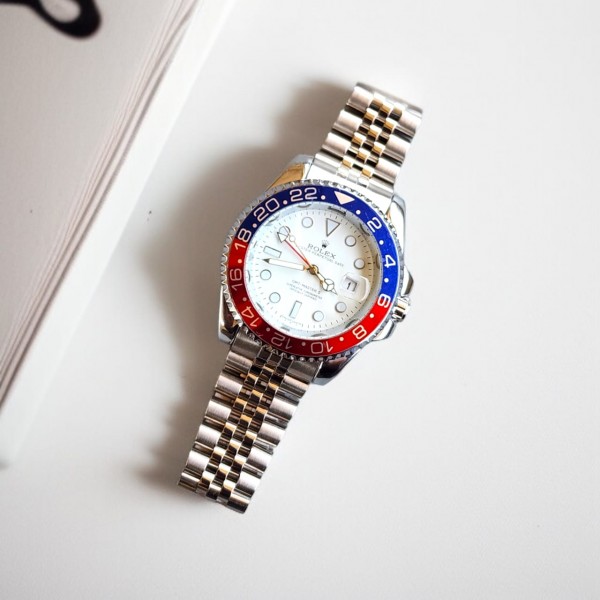 Rolex GMT-Master II Pepsi