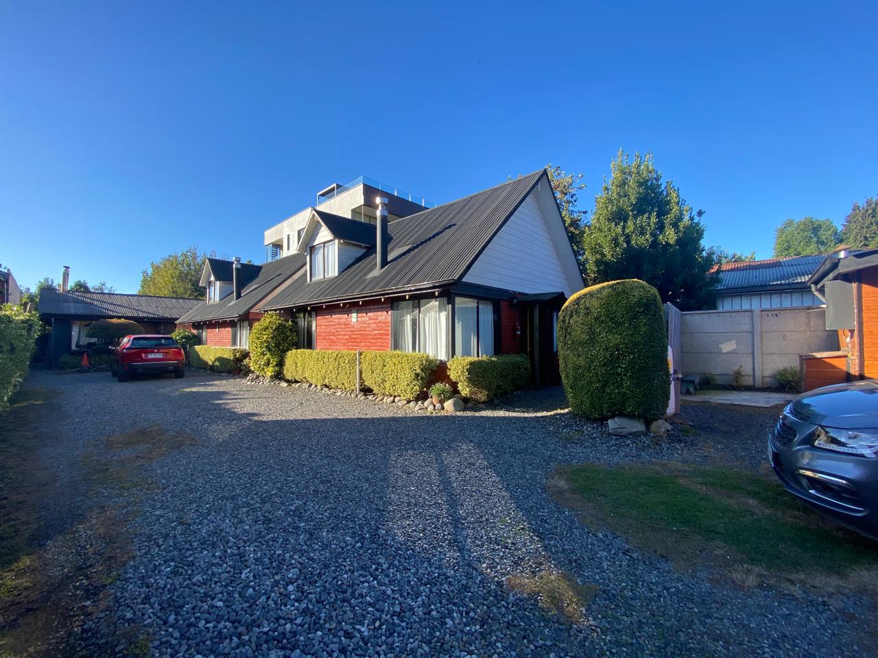 ¡OPORTUNIDAD DE INVERSIÓN EN EL CENTRO DE PUCON! 💰🏡