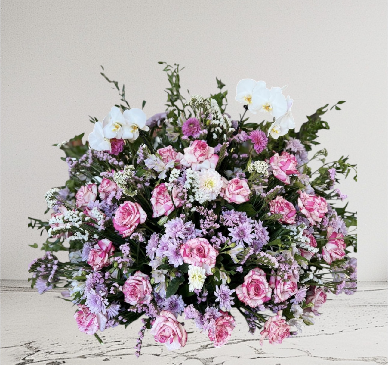 Elegant Mixed Flower Bouquet