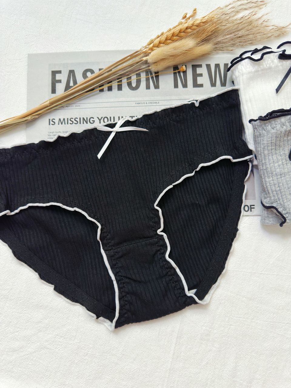 U07 中腰纯棉螺纹内裤