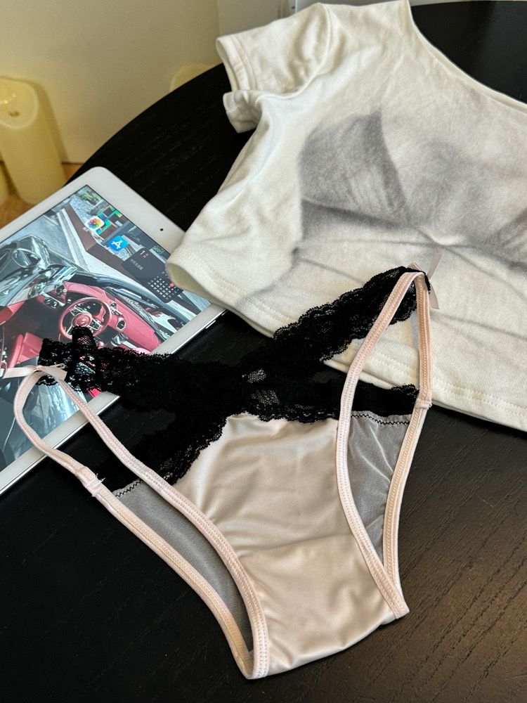 U11 蕾丝拼带内裤