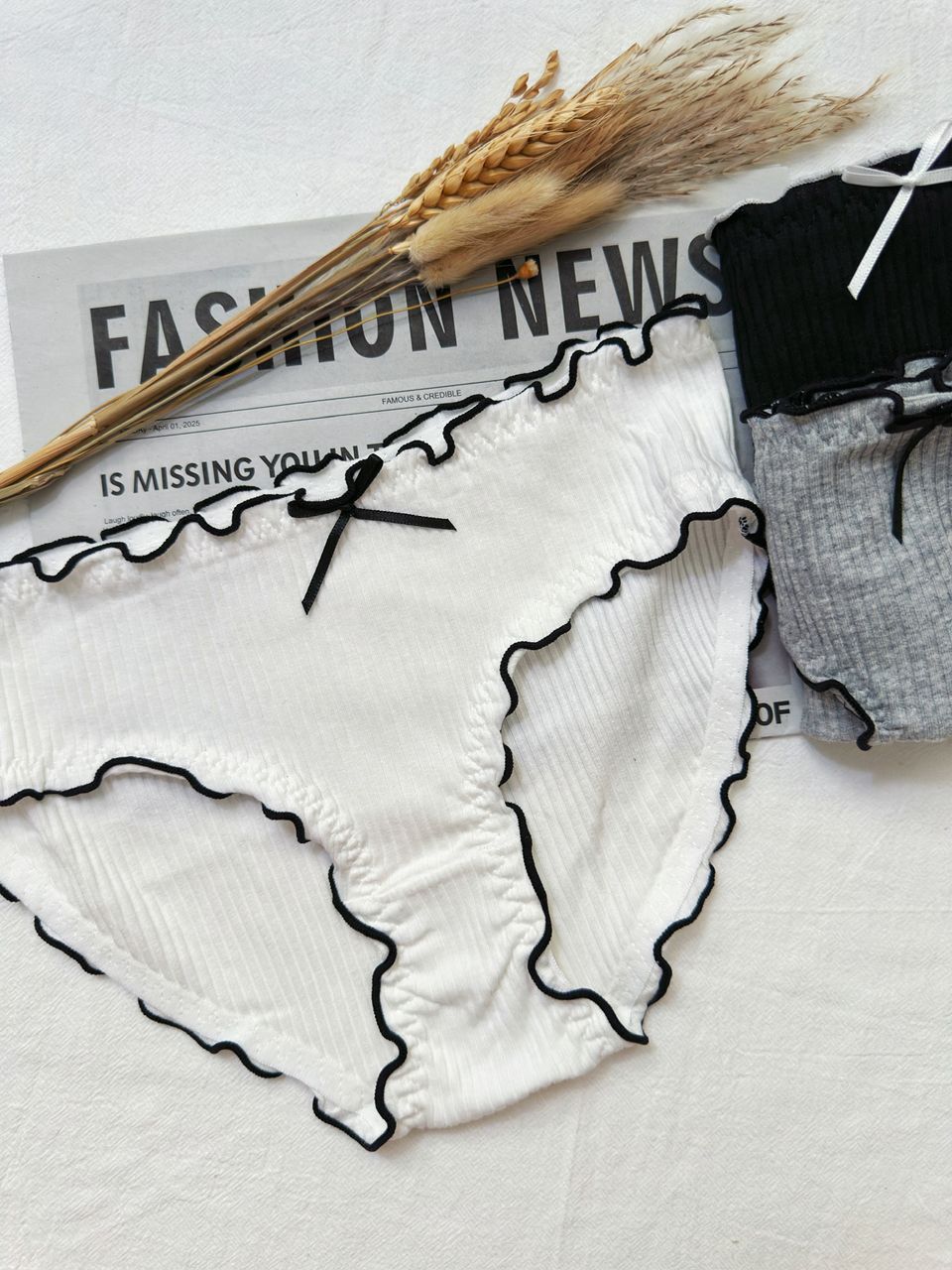 U07 中腰纯棉螺纹内裤