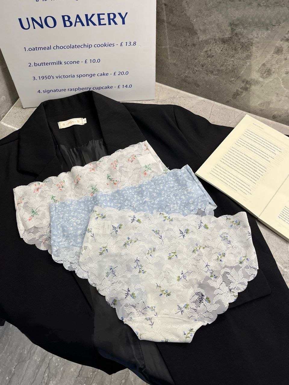 U09 碎花蕾丝内裤