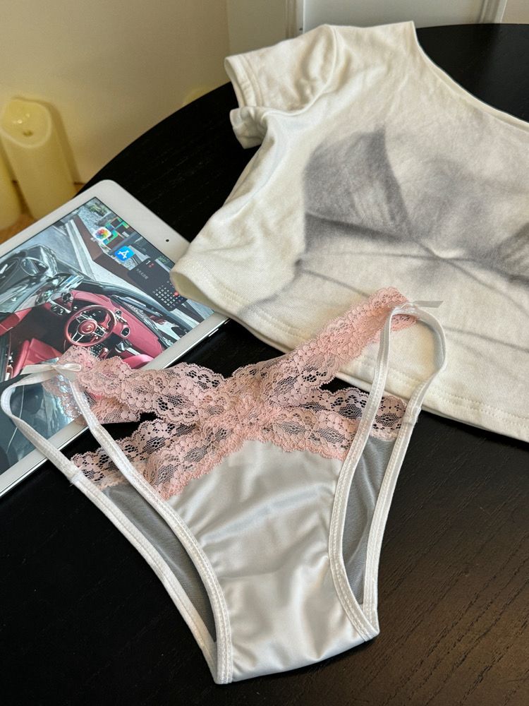 U11 蕾丝拼带内裤