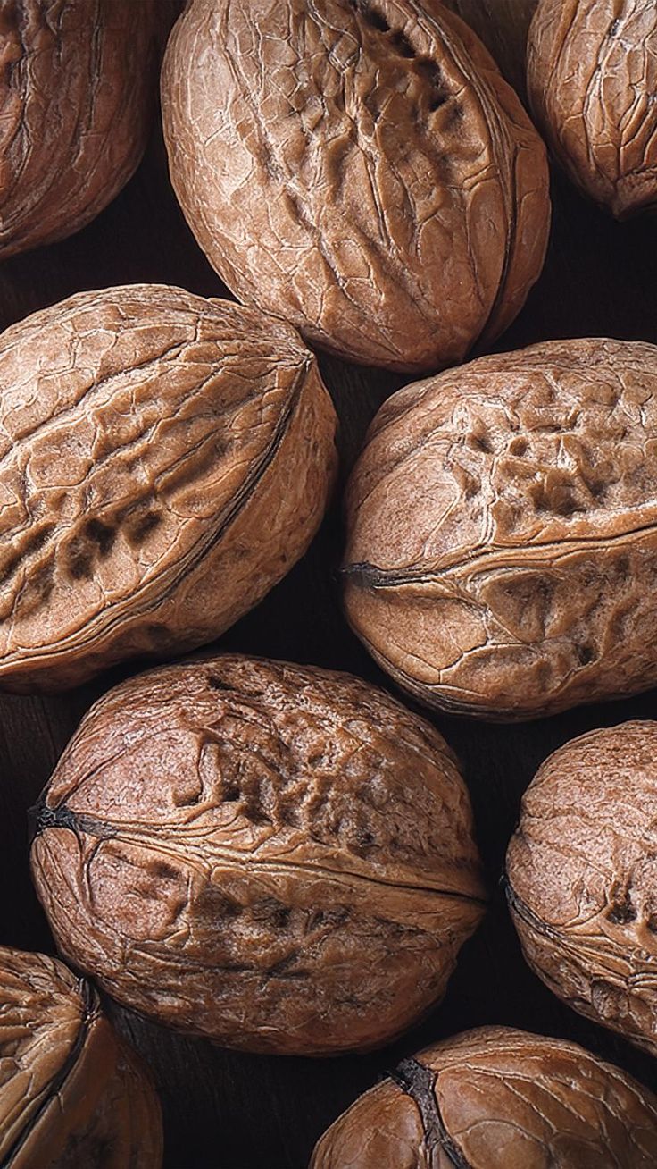  Walnut Kernels