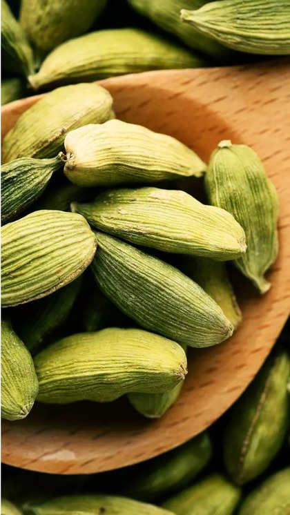 Green Cardamom (Bold  Elacihi )