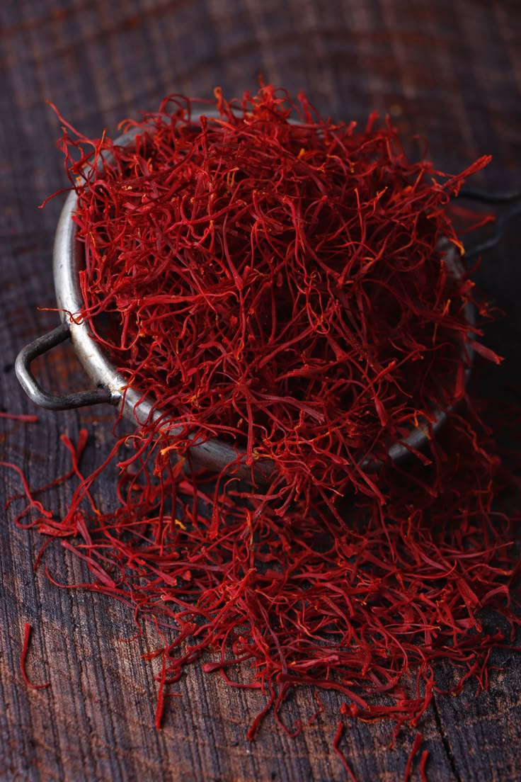 Premium Saffron Threads (Kesar)
