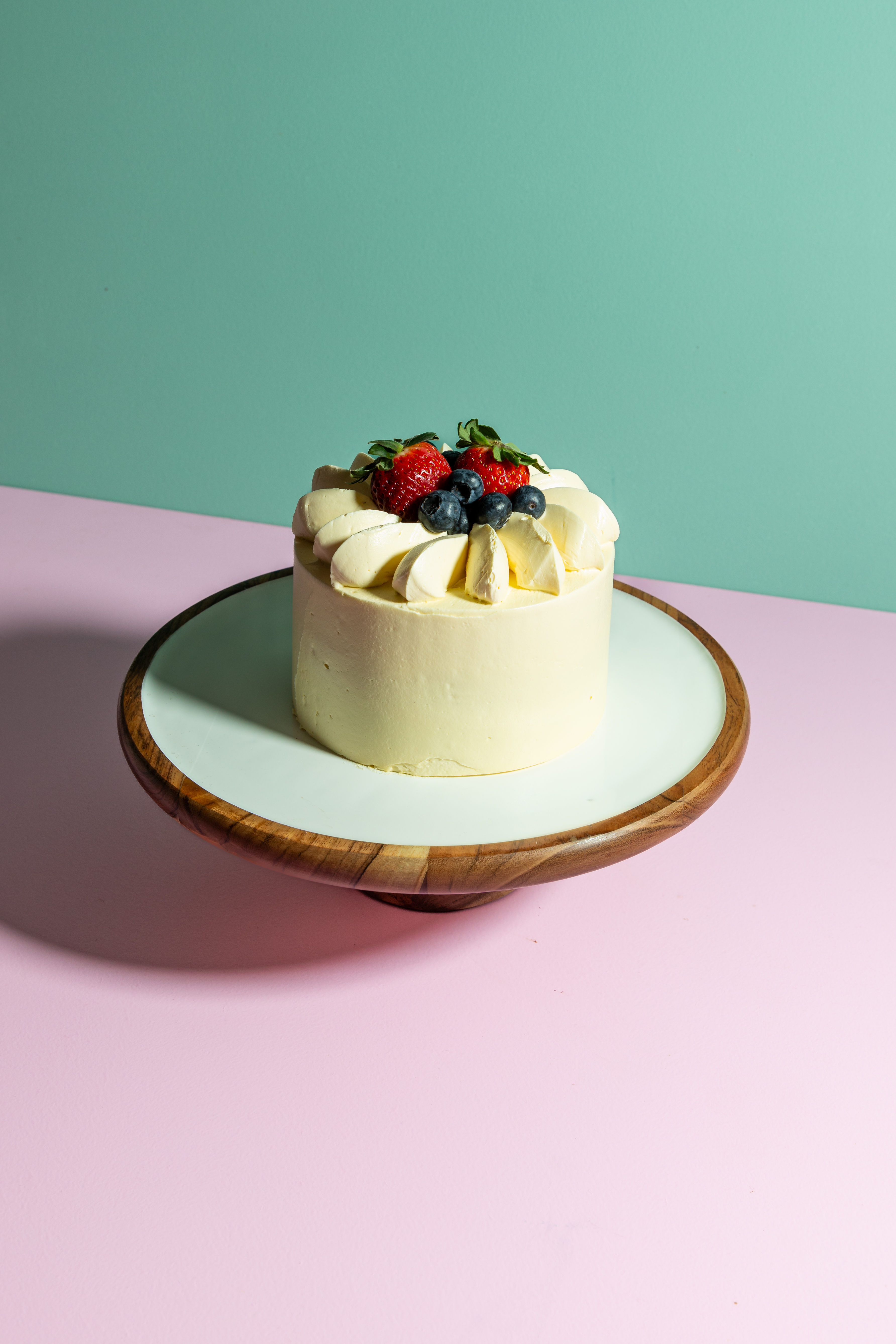 Almond Berry Bliss Cake