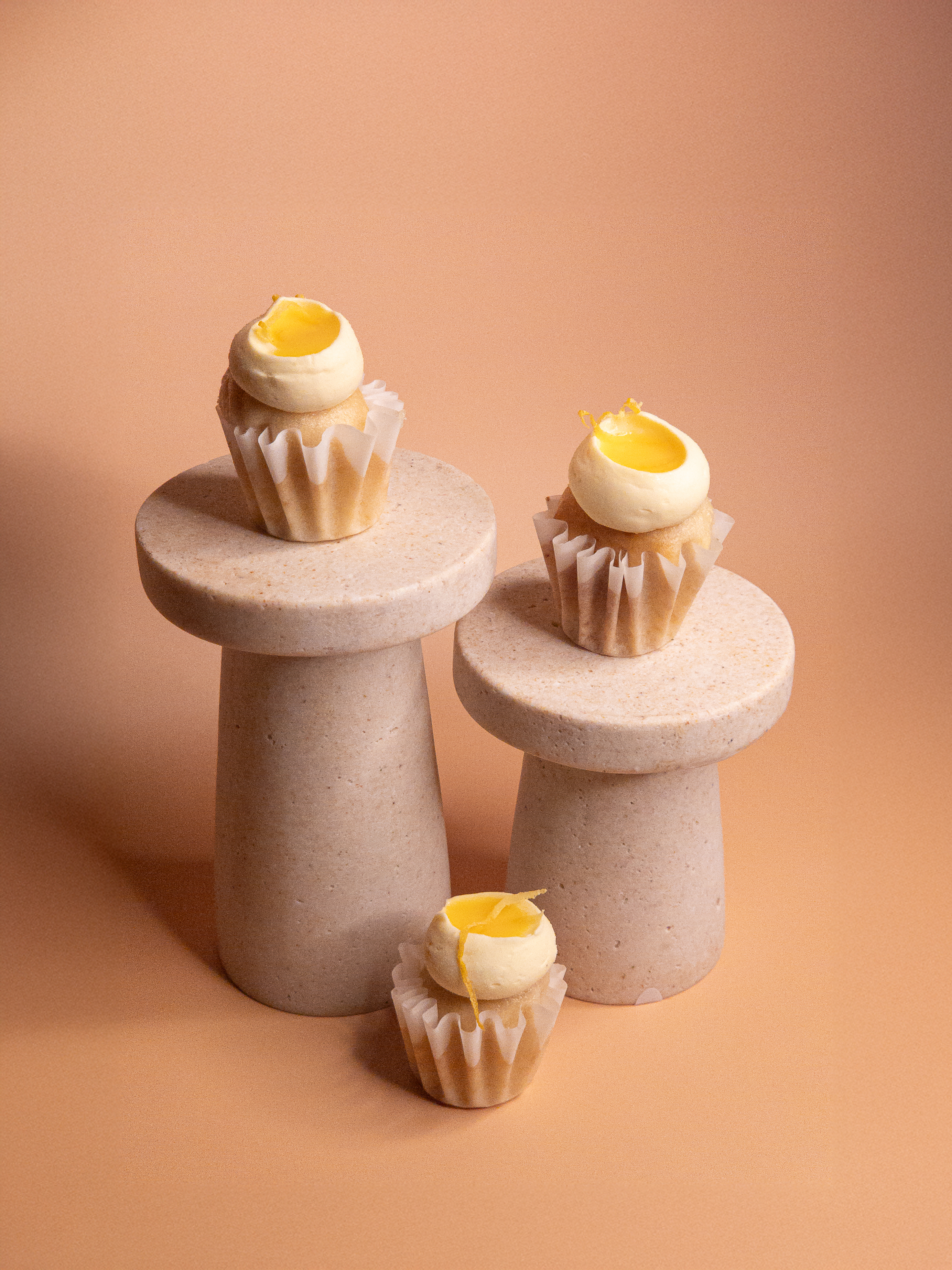 Lemon Curd Mini Cupcakes