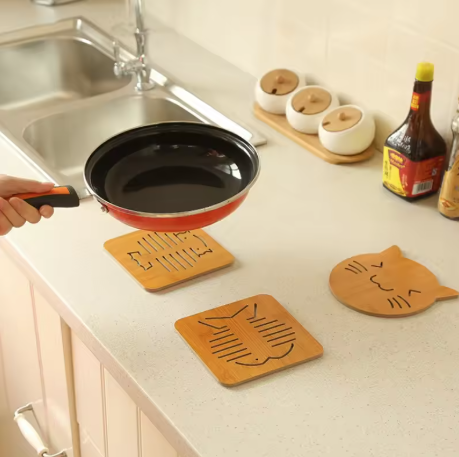 Cat-shaped Wooden Pot Holders