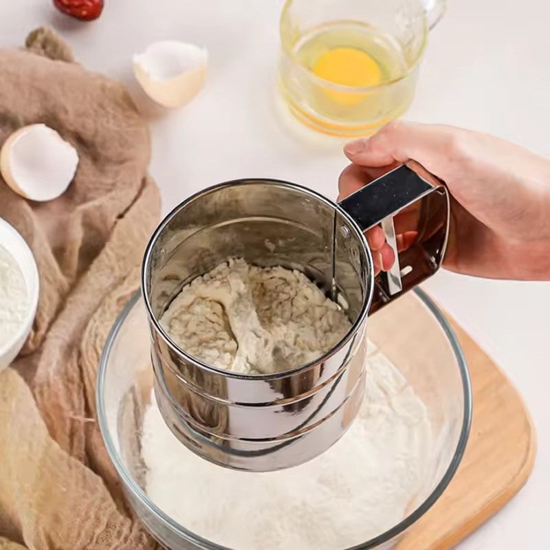 Stainless Steel Flour Sifter with One-Handed Press Handle & Measuring Scale – 250ML Cup Style Baking Sieve for Flour, Sugar, Cocoa & More – Fine Mesh Kitchen Tool for Baking & Cooking (Silver)