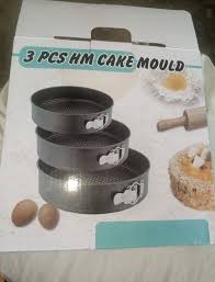 “Premium Non-Stick Springform Cake Pan Set – Bake Perfect Cakes with Ease”
