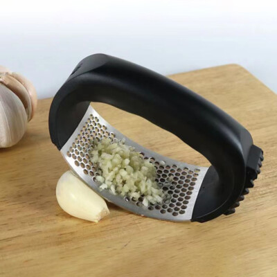 Stainless Steel Garlic Press - Manual Vegetable Mincer and Fruit Masher for Kitchen