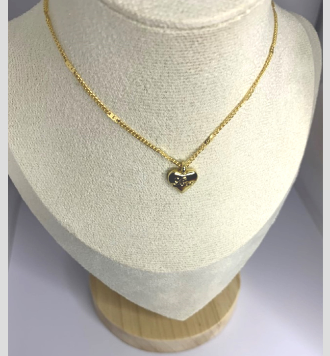 18K GOLD PLATED LOVE HEART NECKLACE