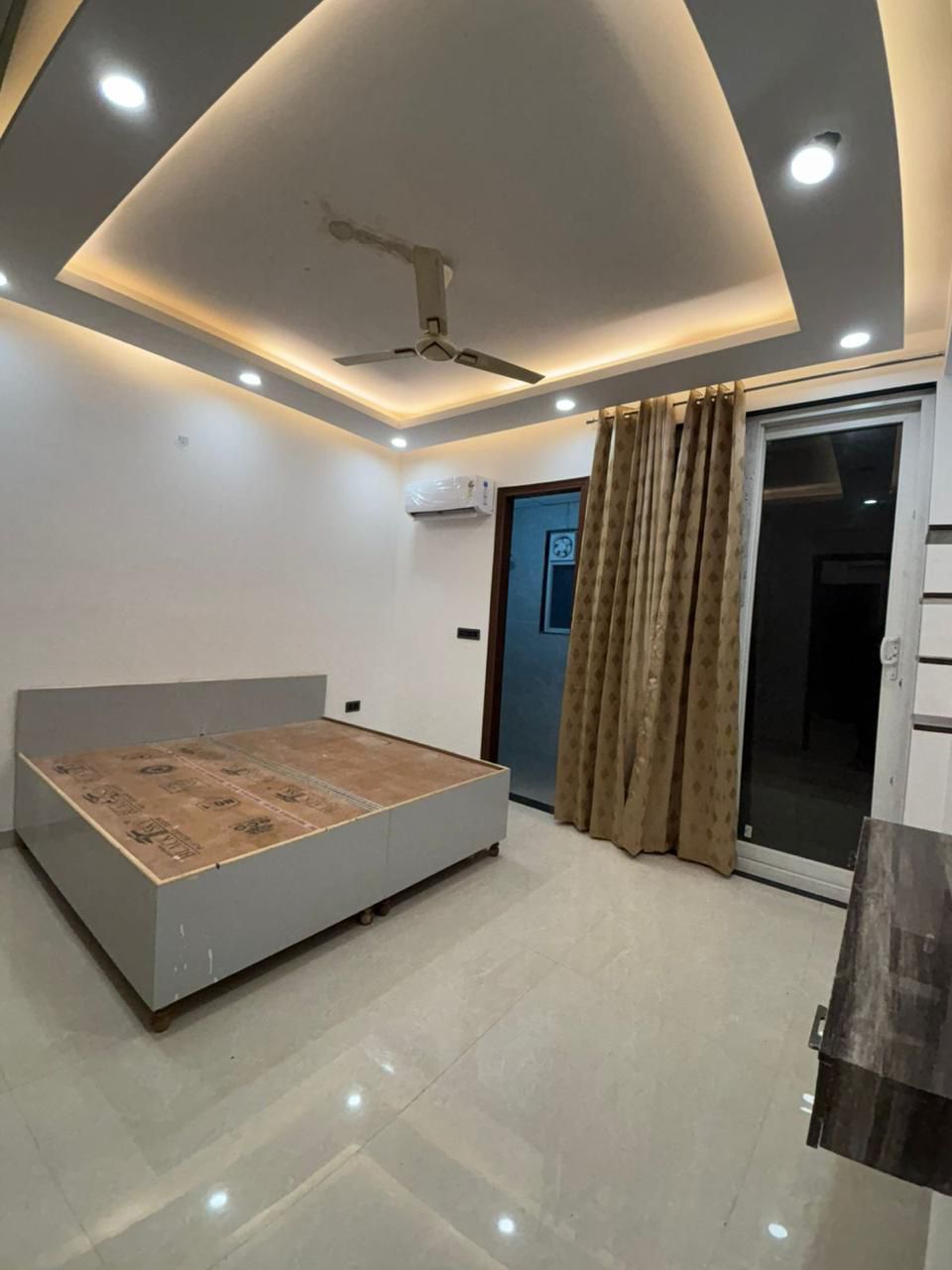 3 BHK - Fully Furnished - SECTOR 57