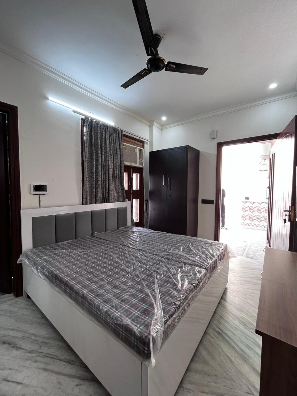 1 RK - Fully Furnished - Sector 56