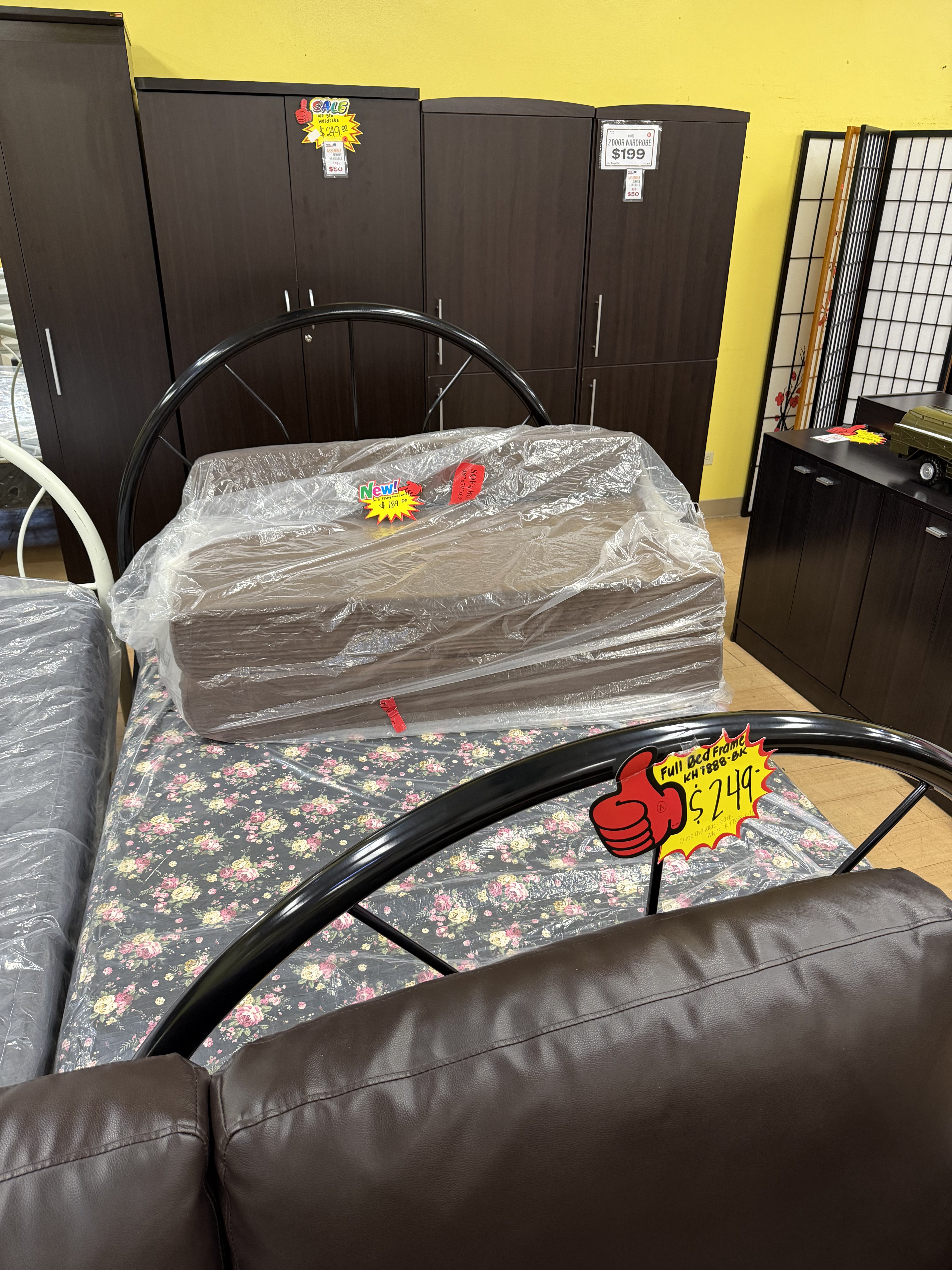 Metal Bed Frame — Black, Full