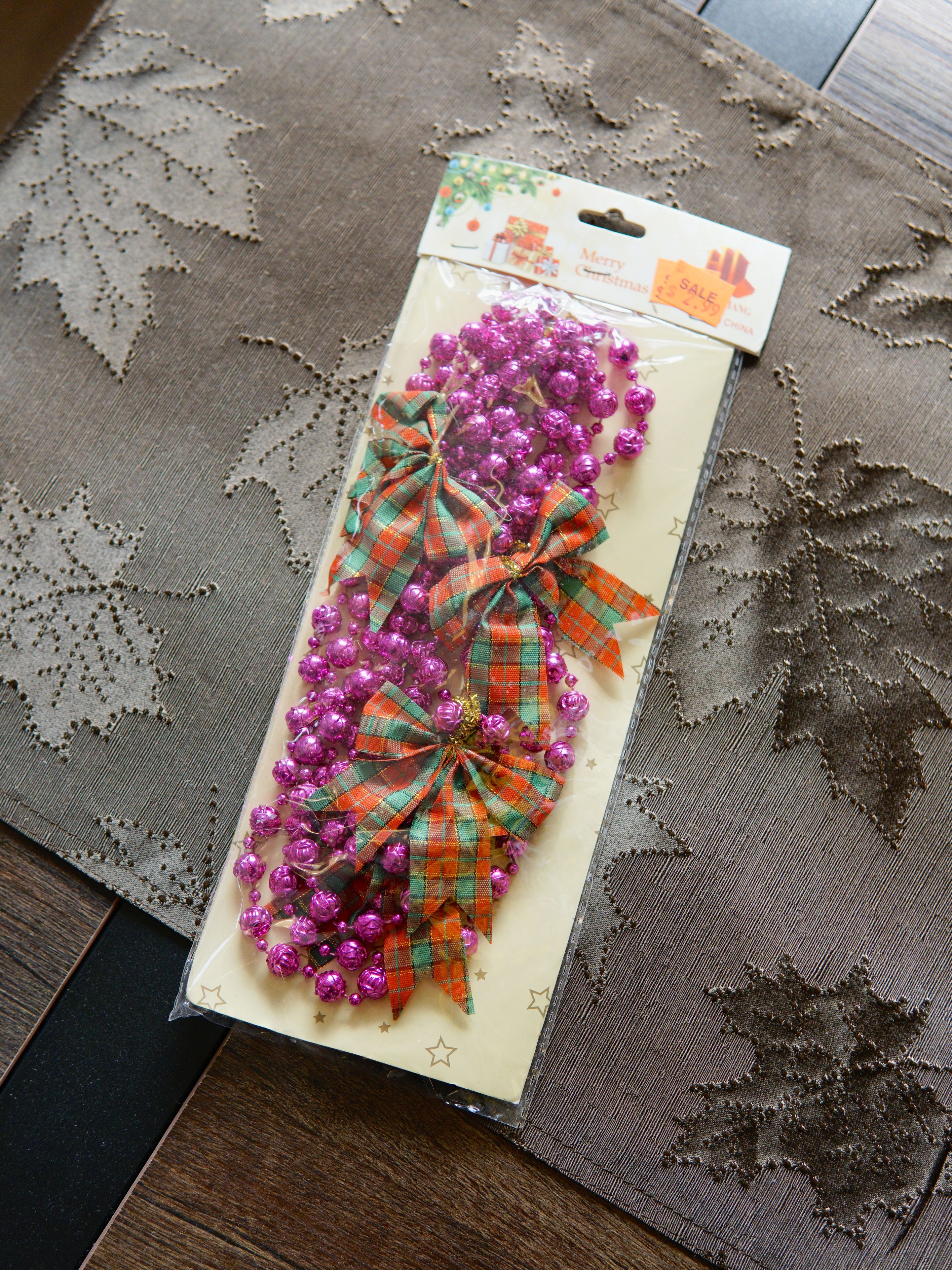 Decorative Beads & Bows