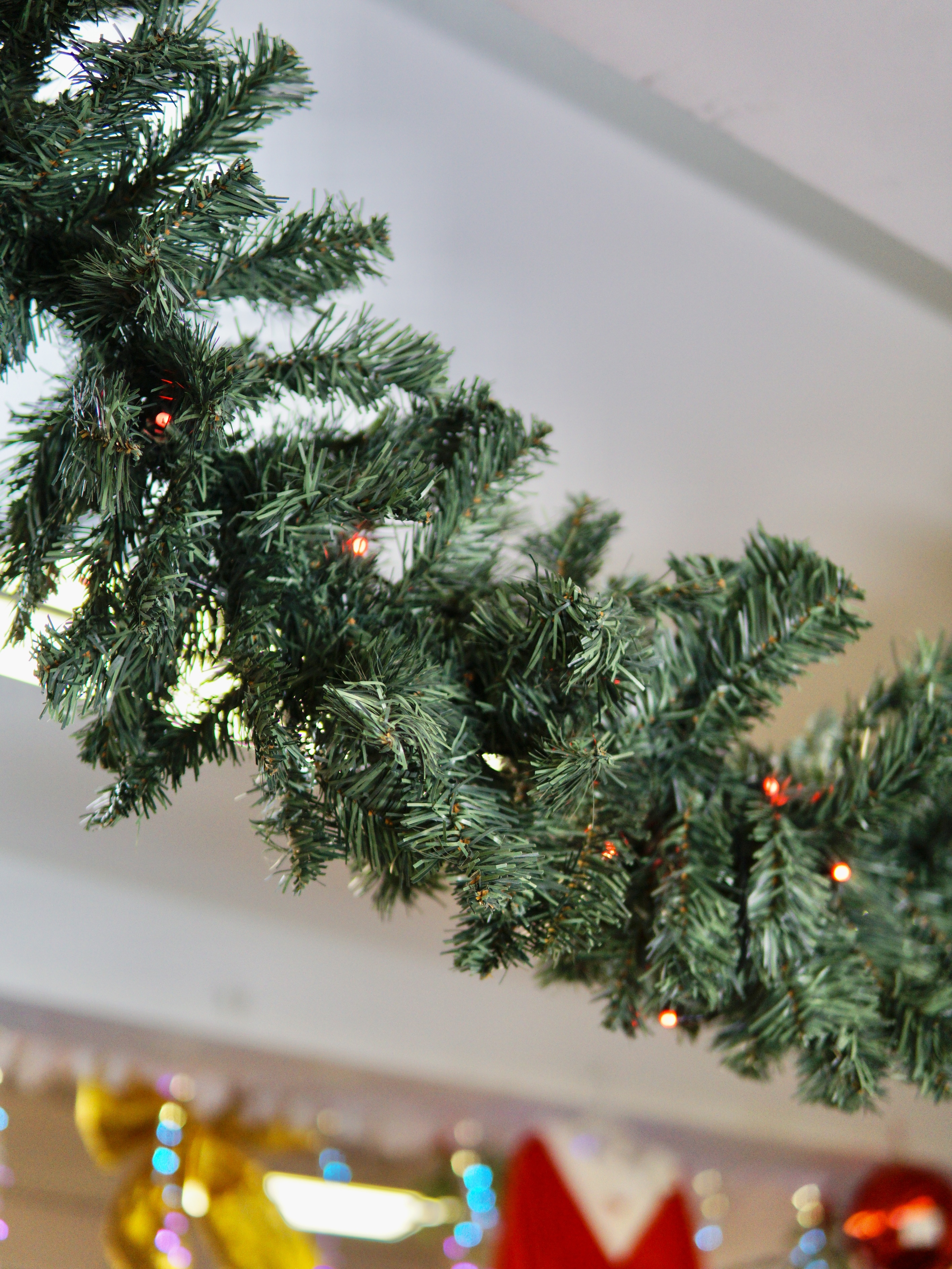 The Classic Sherwood Garland