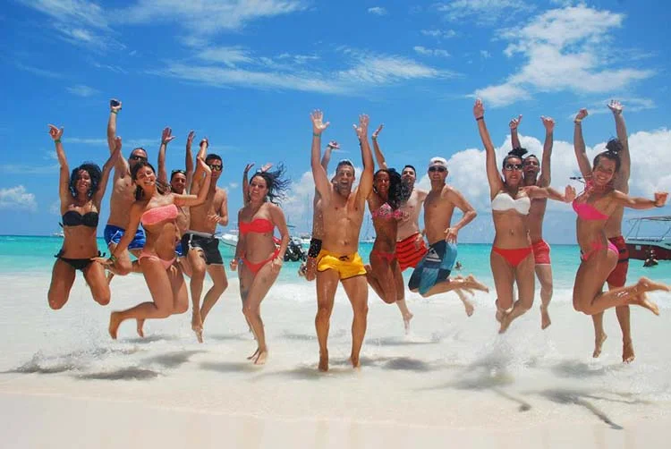 Isla Saona Full Day + Catamaran