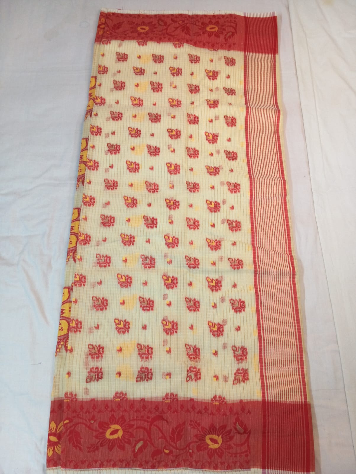 Cream Kota Check Saree with Maroon Fancy Buti, Red Border & Rich Pallu