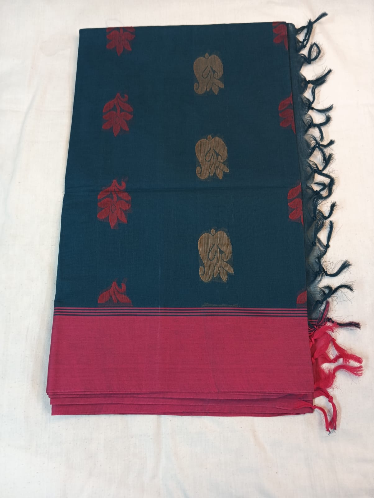 Peacock Shade Saree with Rani Plain Border & Golden-Rani Buti Rich Pallu (With Blouse Piece)