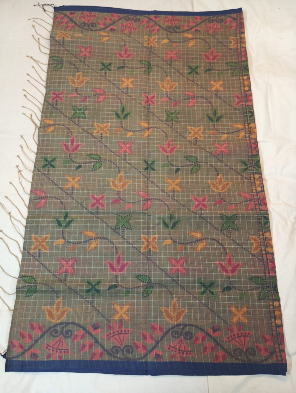 Light Grey Bonolota Kota Check Saree with Pink & Yellow Floral Motifs and Rich Pallu