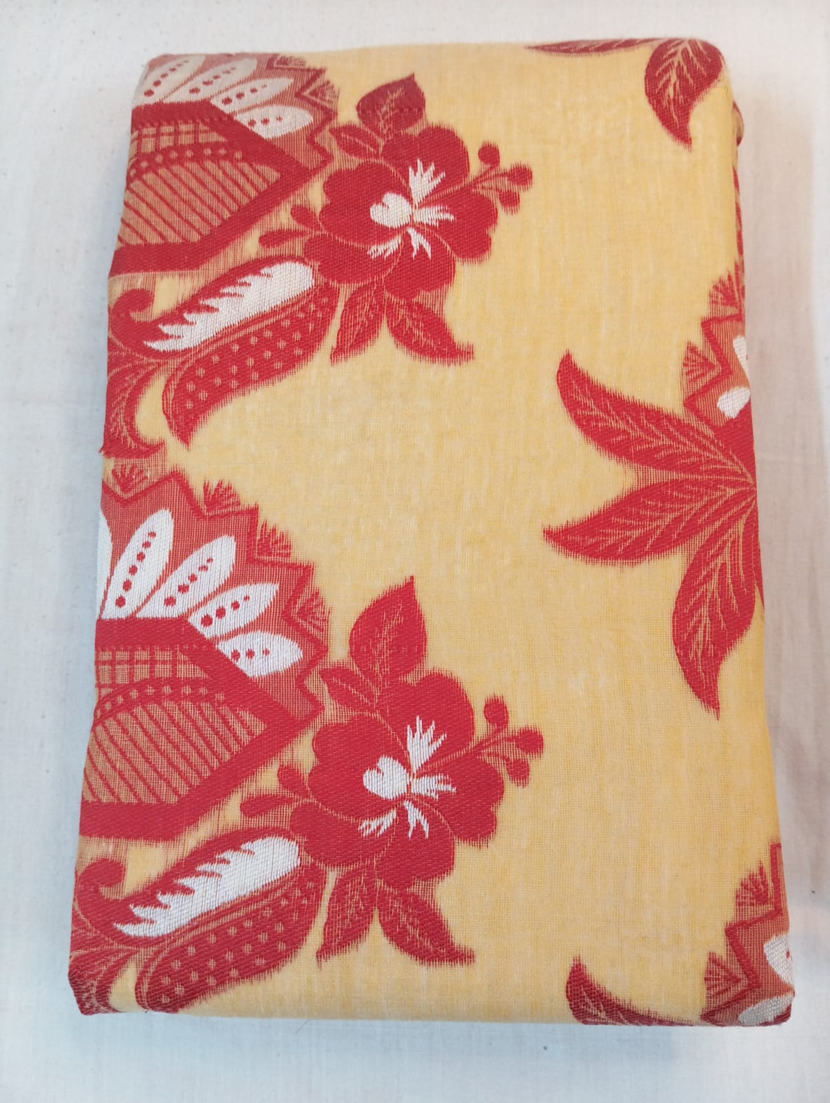 Off White Madhabilata Buti Saree with Rich Pallu