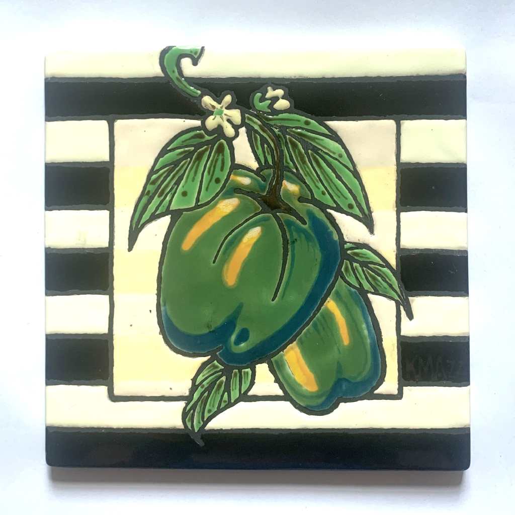 Green Pepper Accent Tile