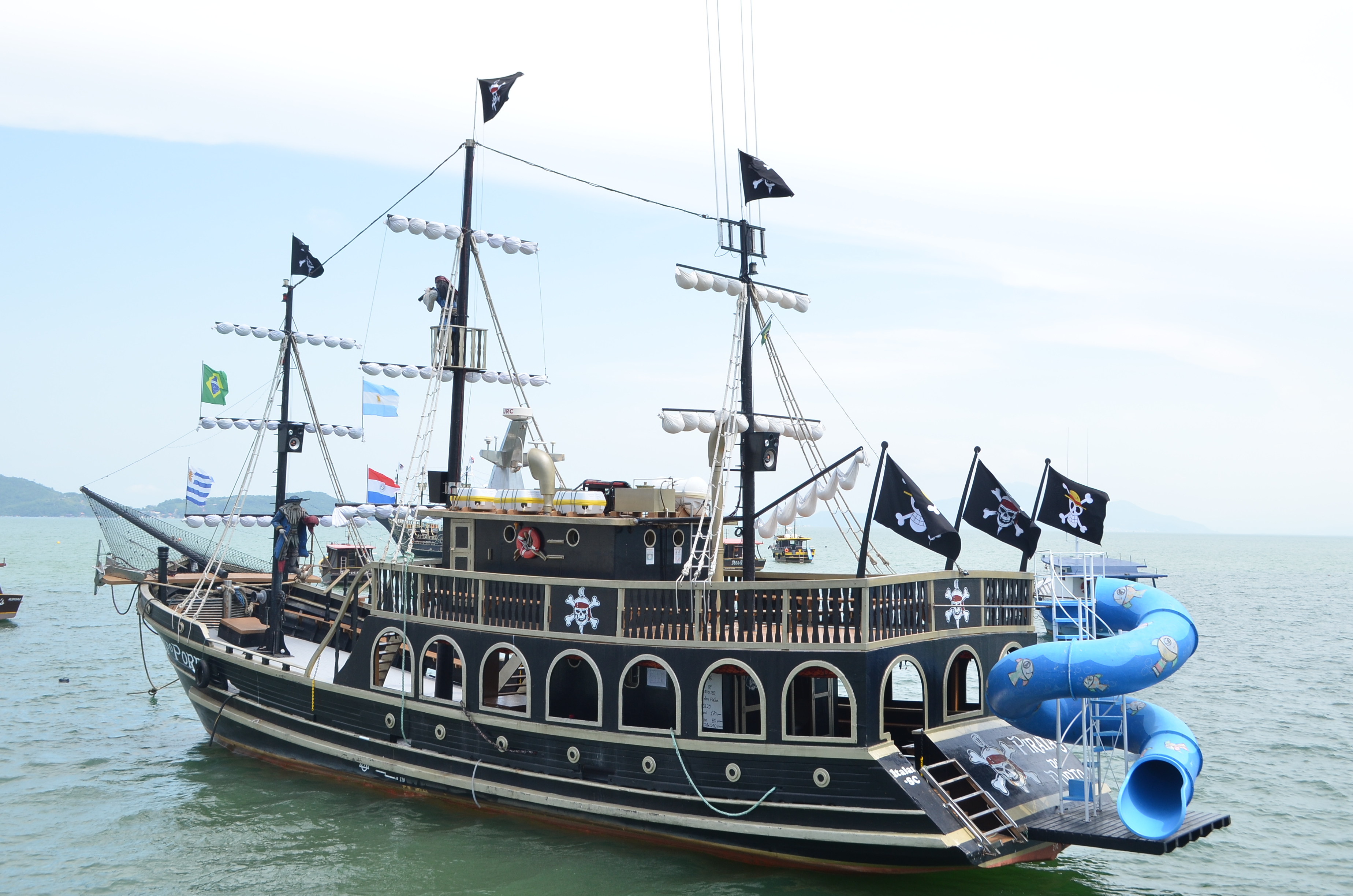 Adulto (13+) Passaporte Barco Pirata do Porto