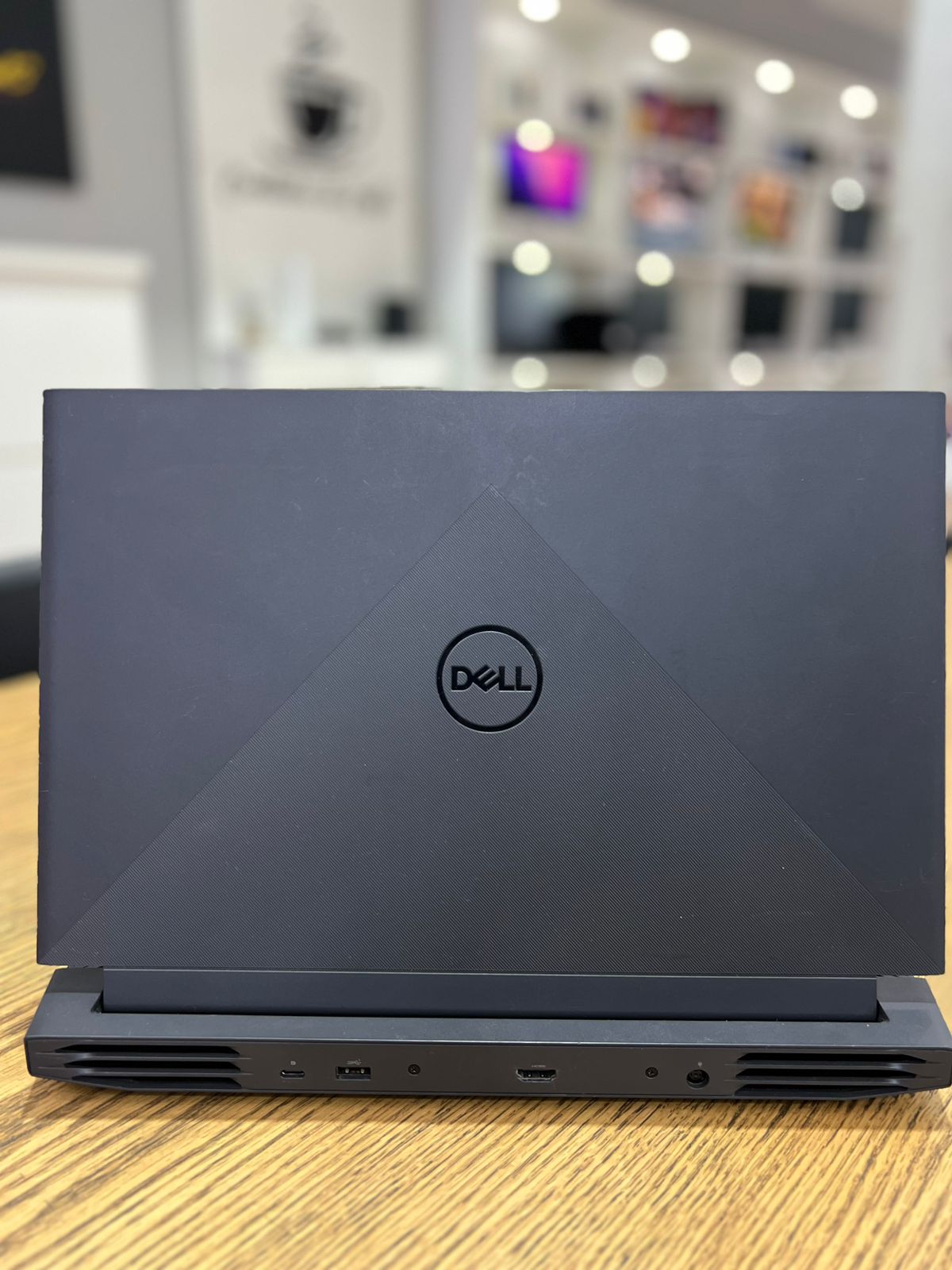 DELL G15 5515 RYZEN 7  16GB / 512SSD  RTX 3060 R$