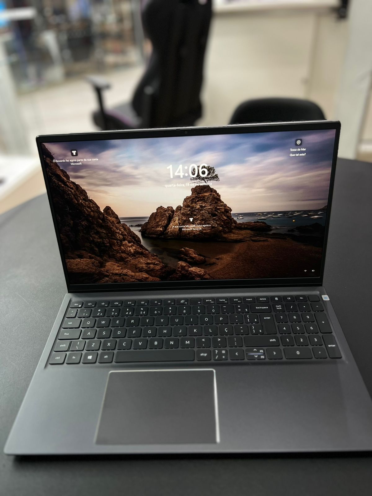 DELL LATIT. 5510 i5 11GER.  4GB / 256SSD