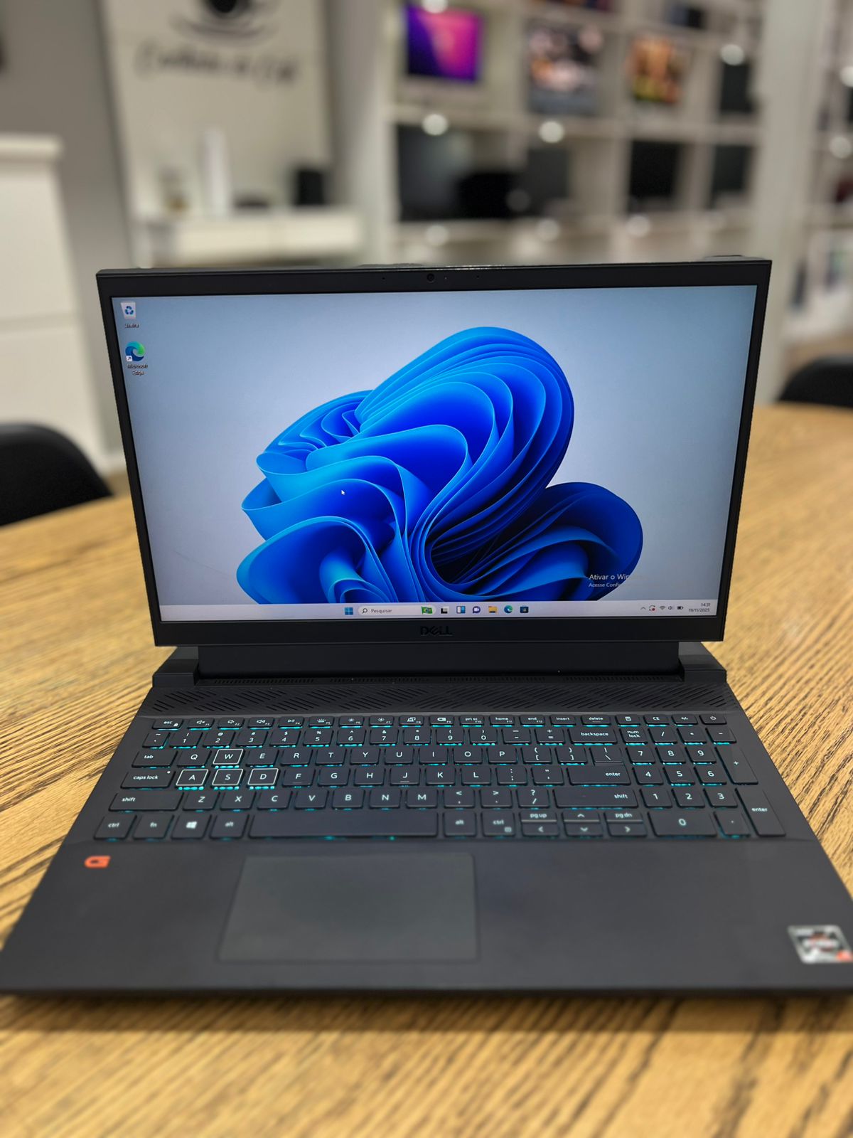 DELL G15 5515 RYZEN 7  16GB / 512SSD  RTX 3060 R$