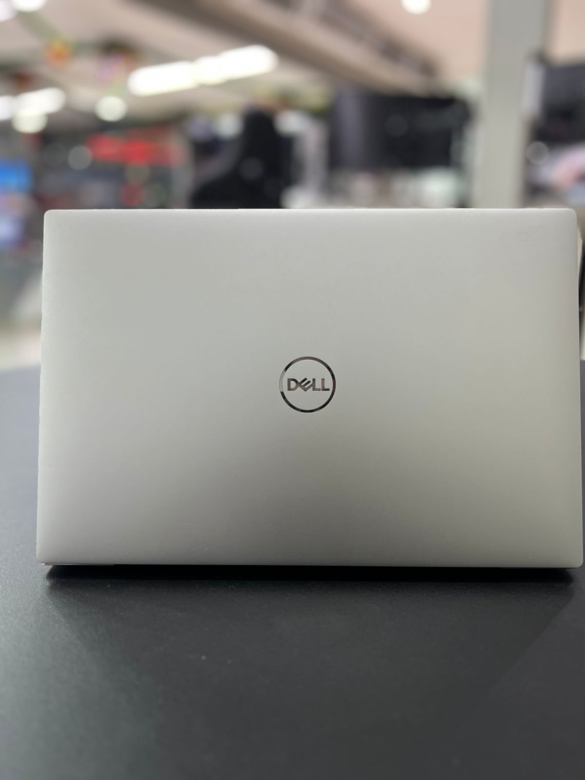 DELL XPS 9300 13” - i7 10Ger 16GB / 1TBSSD  SEMI NOVO 