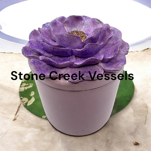 6pc Lot Gorgeous Grape Candle Vessel (lid included) -16oz