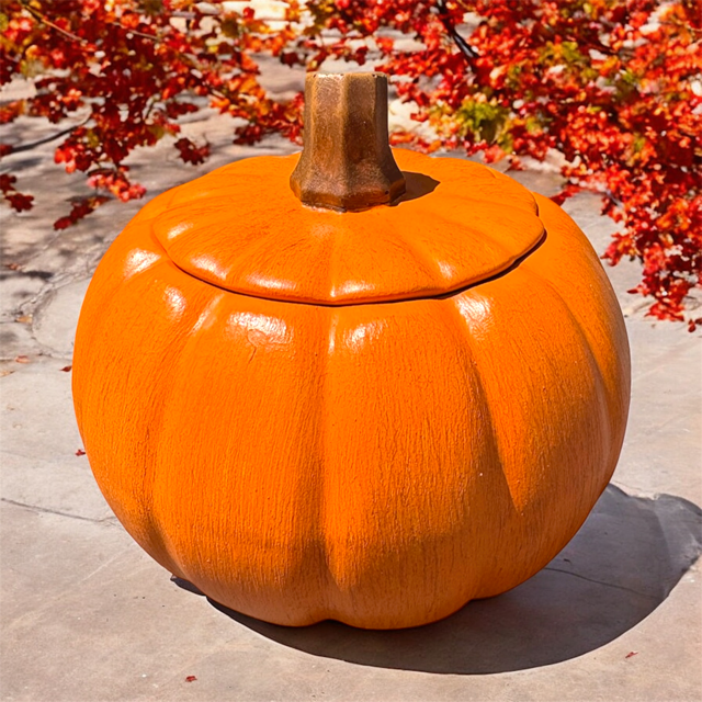 10pc Lot Pumpkin Candle Vessel (lid included) -8.5oz