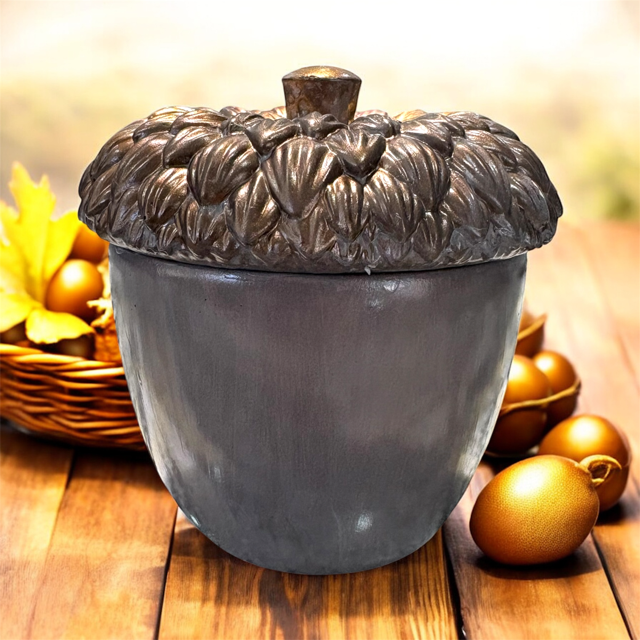 10pc Lot Autumn Acorn Candle Vessel (lid included) – 8.25 oz