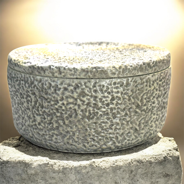 10pc Lot Textured Horizon Candle Vessel (lid included) -10oz