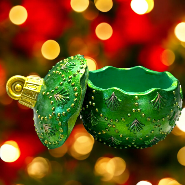 10pc Lot Christmas Lace Candle Vessel (lid included) -8oz