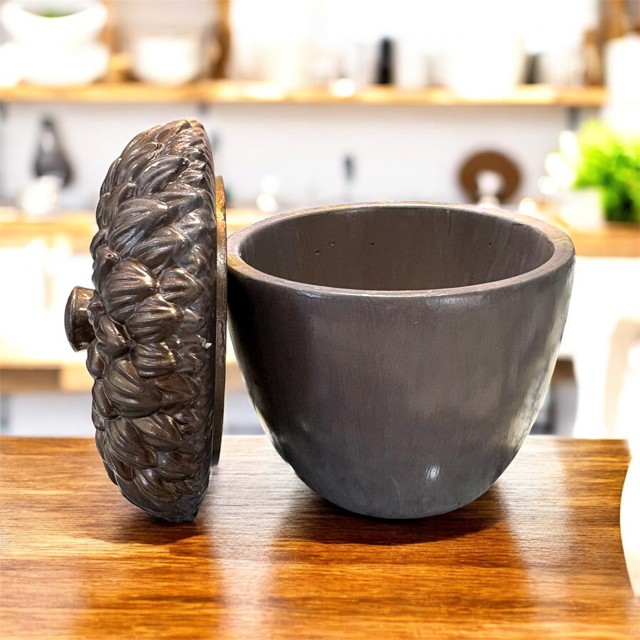 10pc Lot Autumn Acorn Candle Vessel (lid included) – 8.25 oz