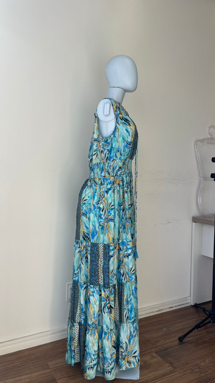 Vestido Longo Turquesa Floral Abstract