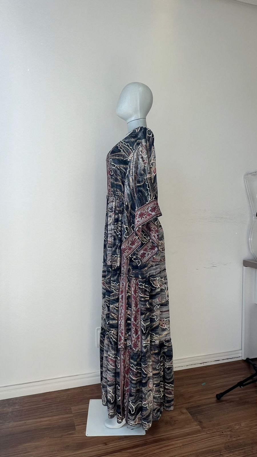 Longo Paisley Charcoal