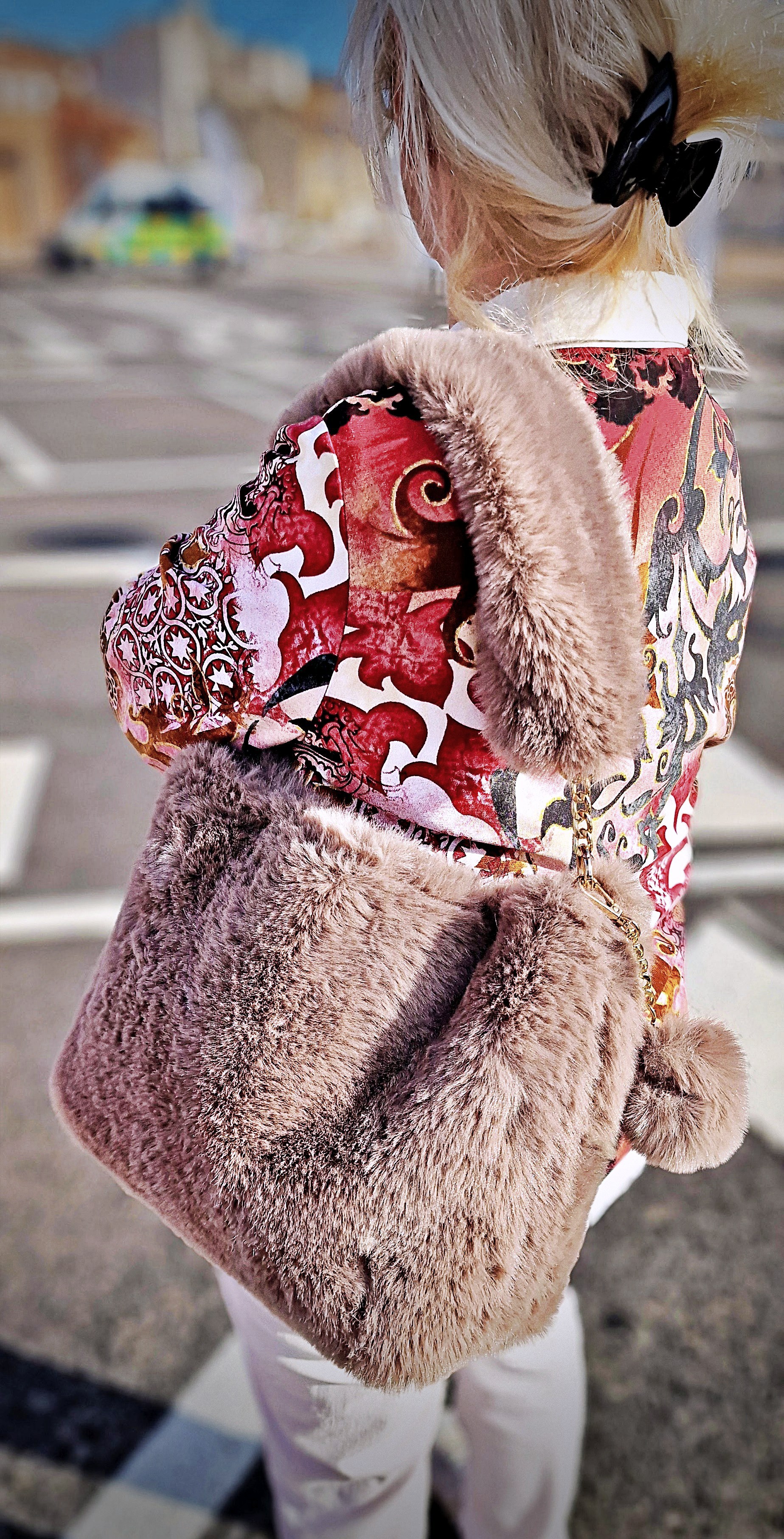 Bolso de pelo ecologico beige oscuro