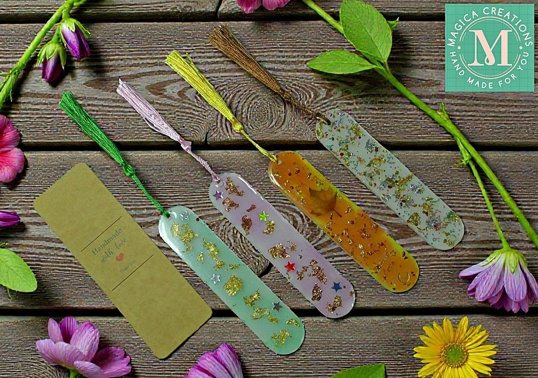 Marcapaginas de resina de libros artesanales