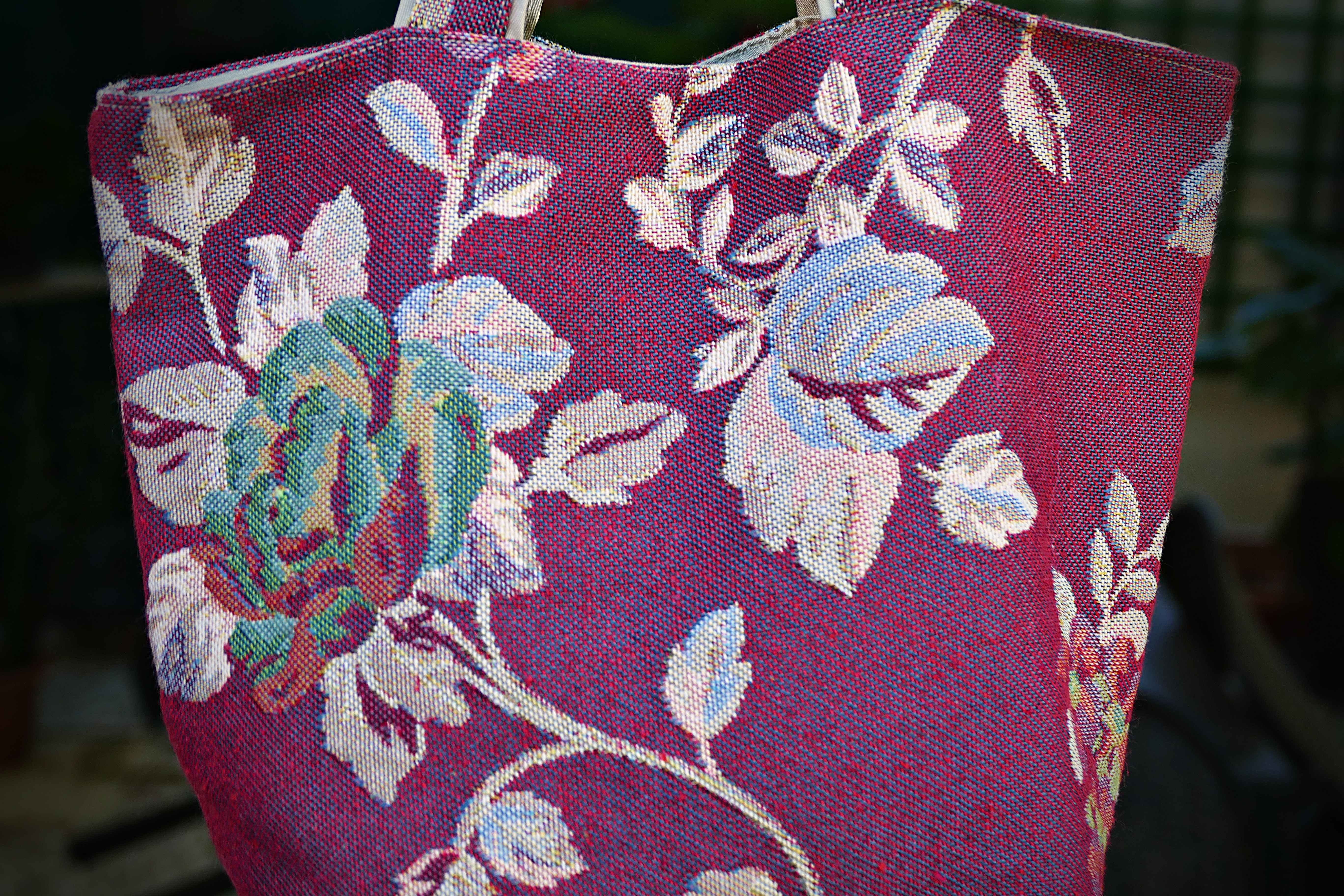 Bolso de tela decorativo