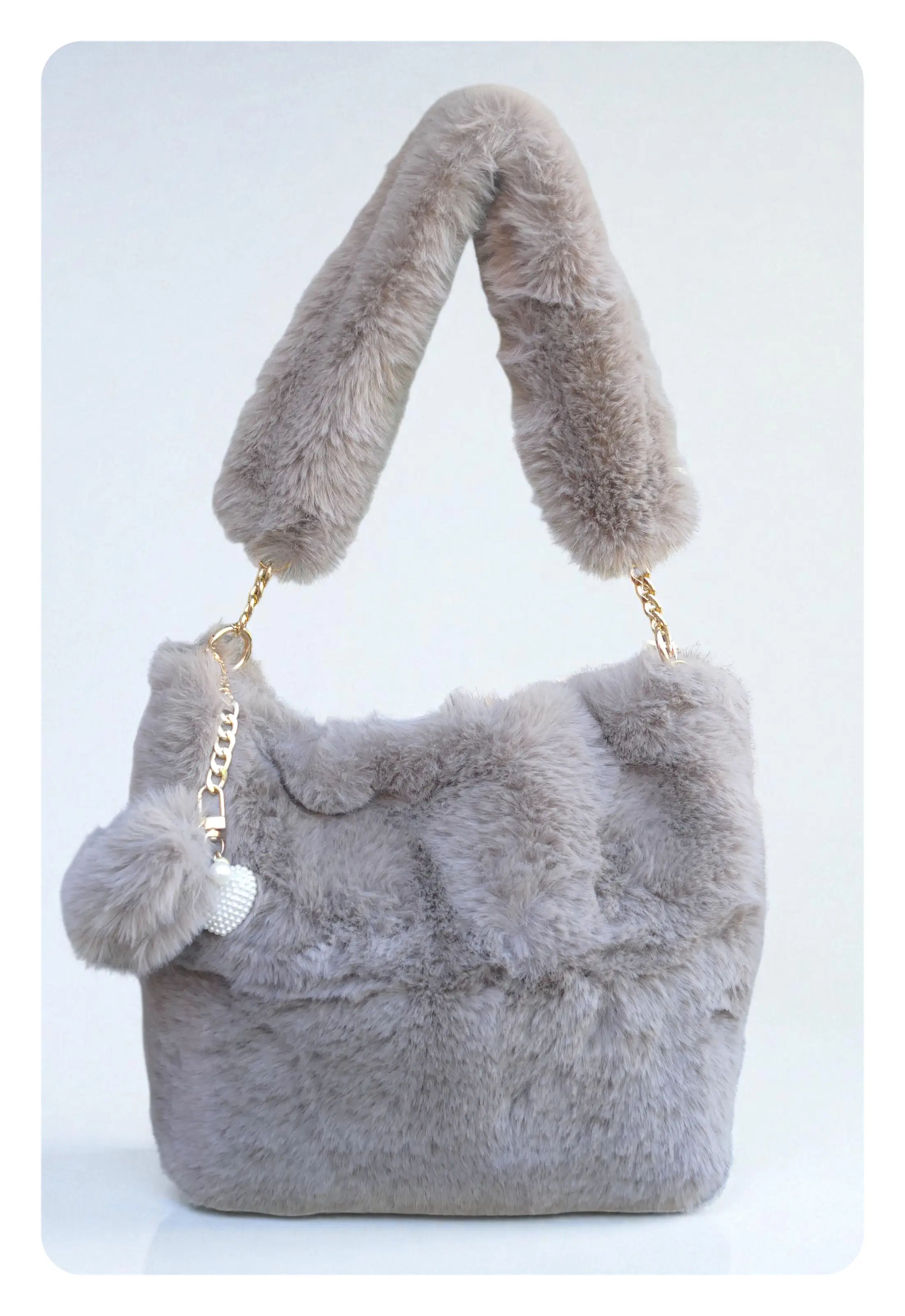 Bolso de pelo ecologico beige oscuro